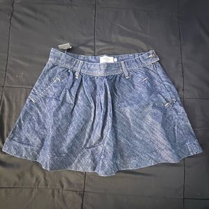 🆕🆕🆕🆕🆕DENIM ABERCROMBIE & FITCH SKIRT SIZE 0 (c)